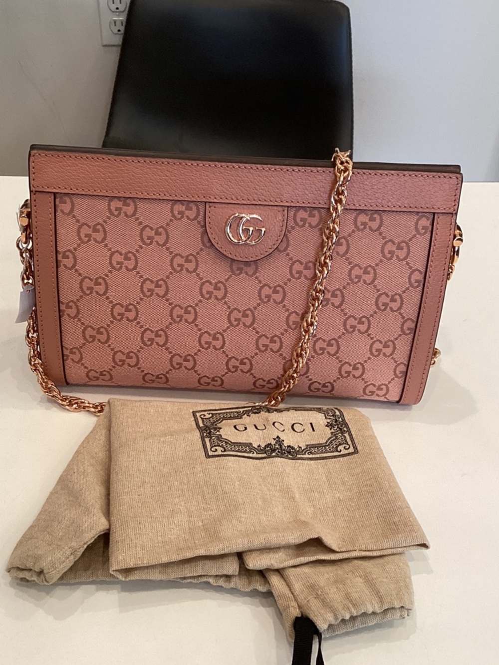Gucci Rose Pink GG Supreme Chain Shoulder Bag with Gold Hardware
